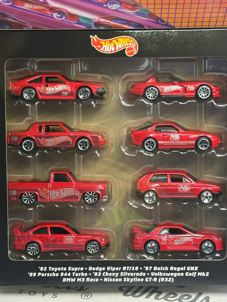 Pack 8 autos 80 años