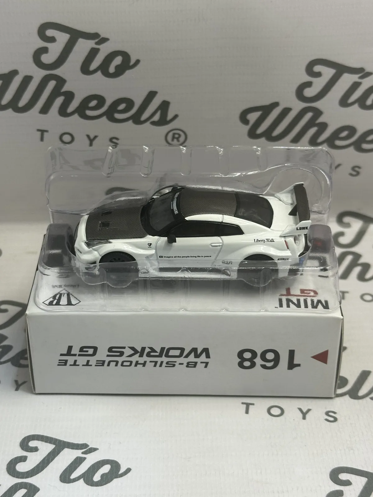 Nissan 35GT-RR White LB Silhouette Works 168