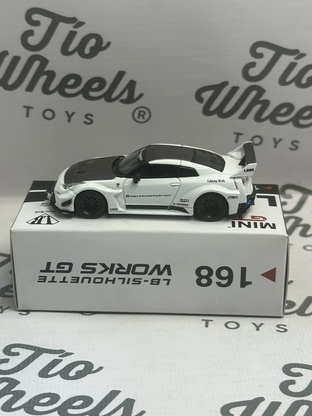 Nissan 35GT-RR White LB Silhouette Works 168