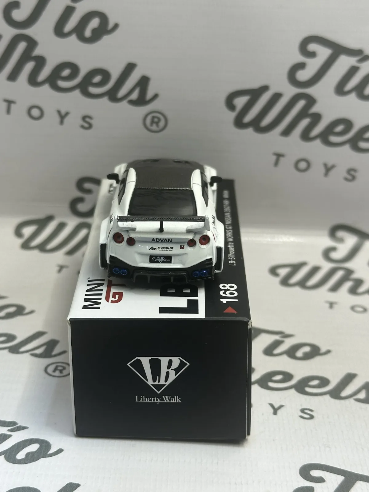 Nissan 35GT-RR White LB Silhouette Works 168