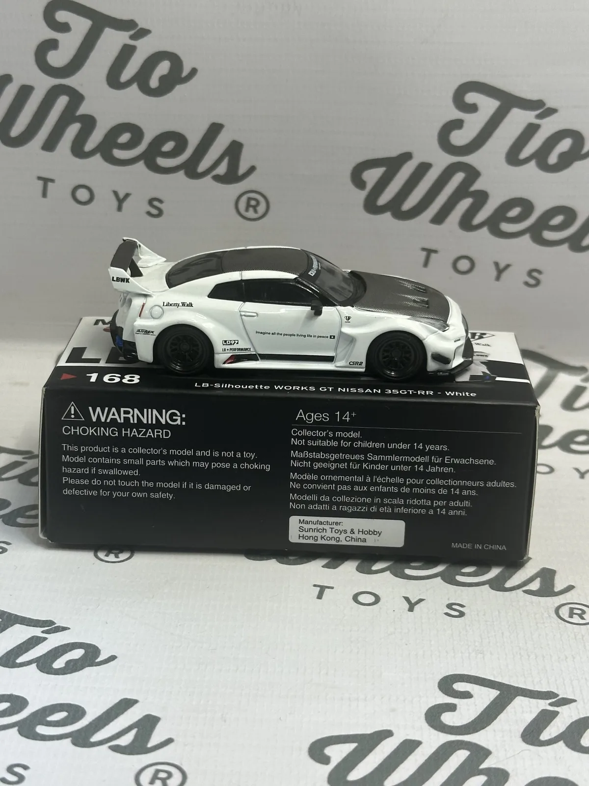 Nissan 35GT-RR White LB Silhouette Works 168