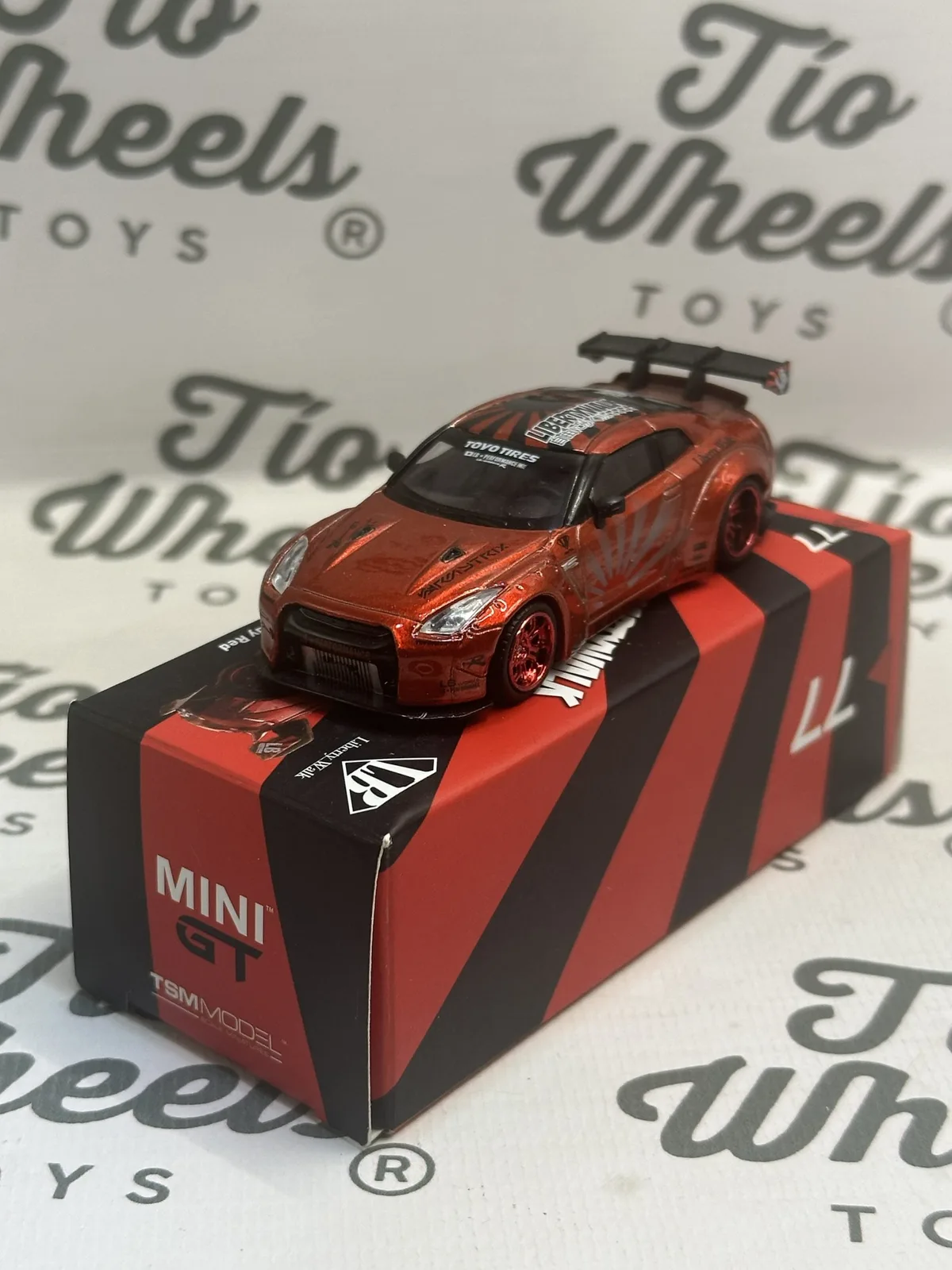 Nissan GT-R Candy Red LB Works 77