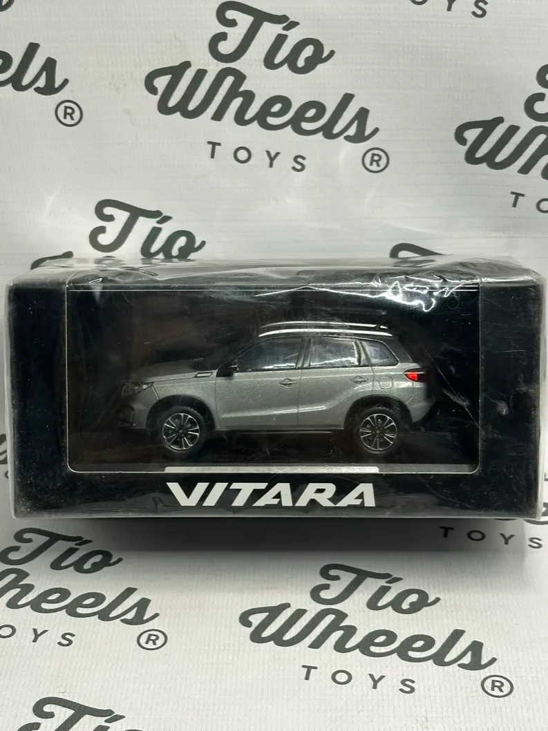Suzuki Vitara LHD 2018 1:43