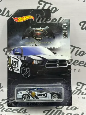 Dodge Charger R/T 2011 Batman y Supermán