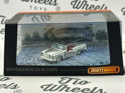 Mercedes Benz 220 SE Coupe