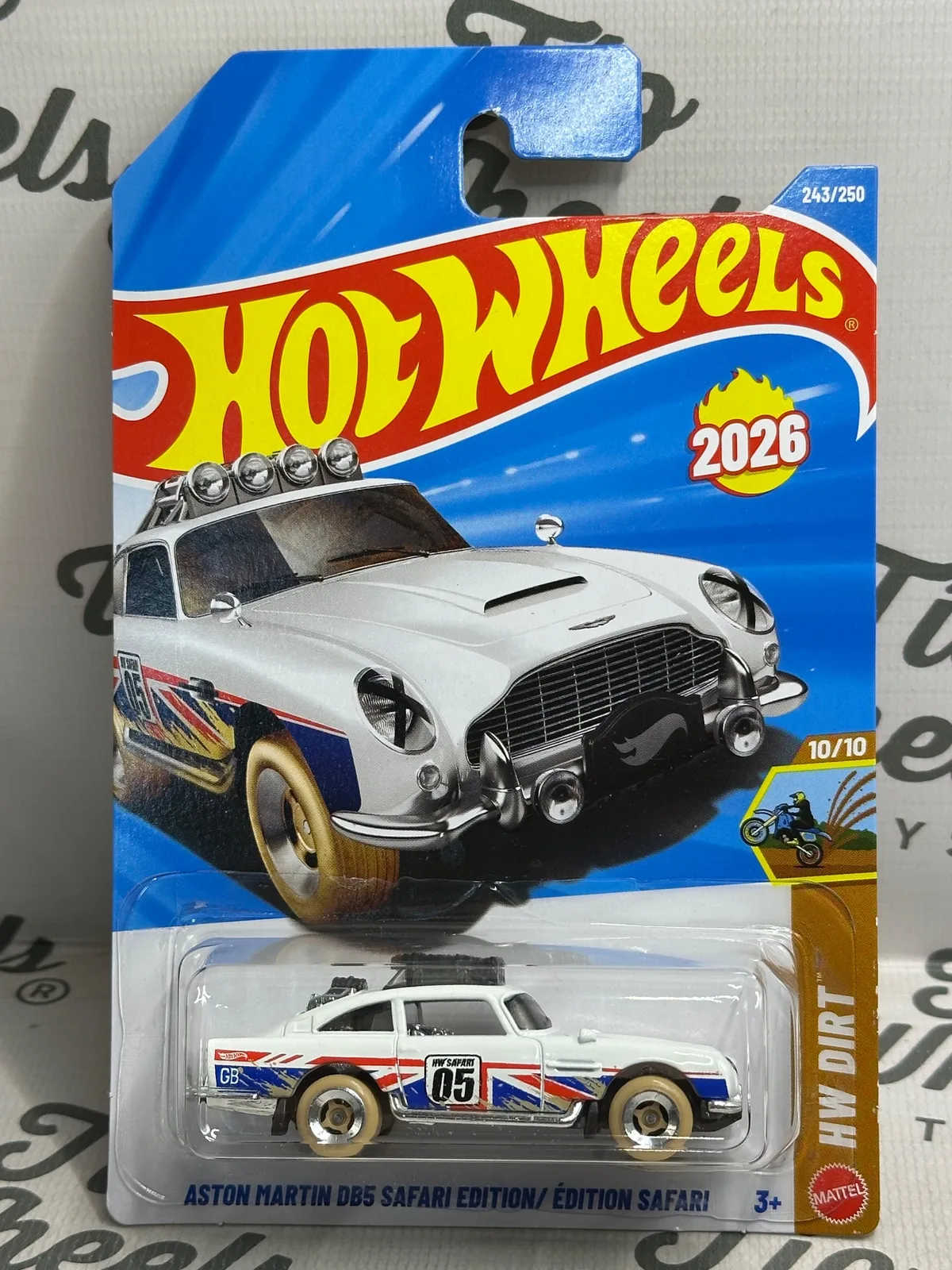 Aston Martin DB5 Safari Edition